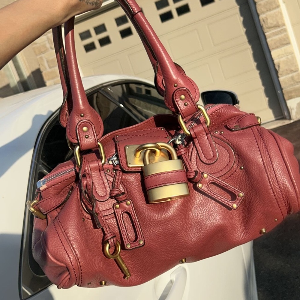 Chloe paddington in pinkish red